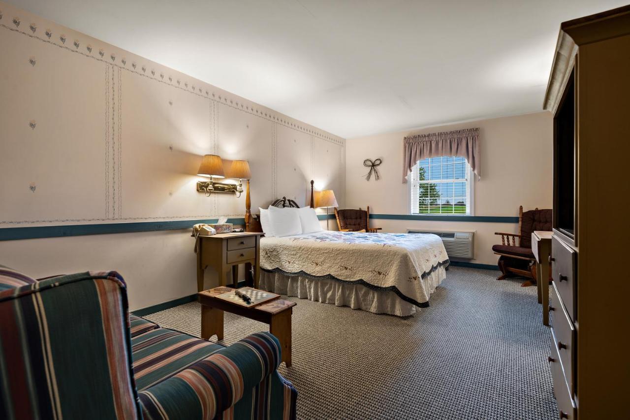 Country Living Inn Smoketown  Εξωτερικό φωτογραφία