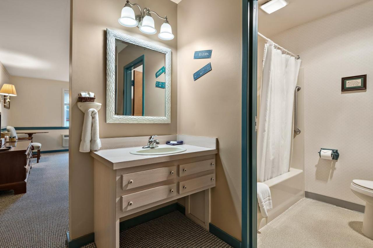 Country Living Inn Smoketown  Εξωτερικό φωτογραφία