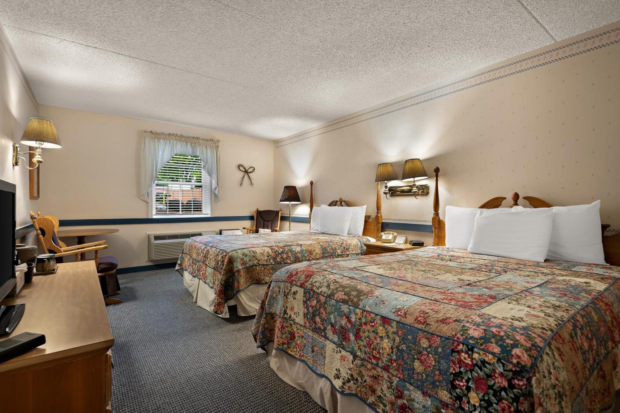 Country Living Inn Smoketown  Εξωτερικό φωτογραφία